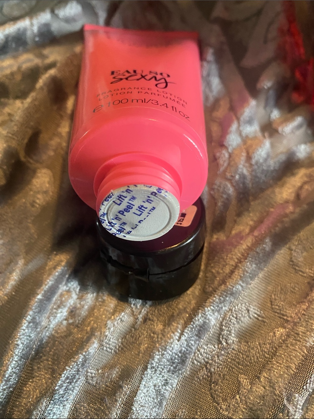 Victoria's Secret Eau So Sexy Fragrance Lotion - Picture 3 of 3